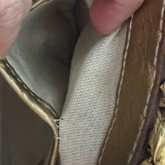 EUC Michael Kors wicker purse Gold accents Braided handle - Picture 11 of 13